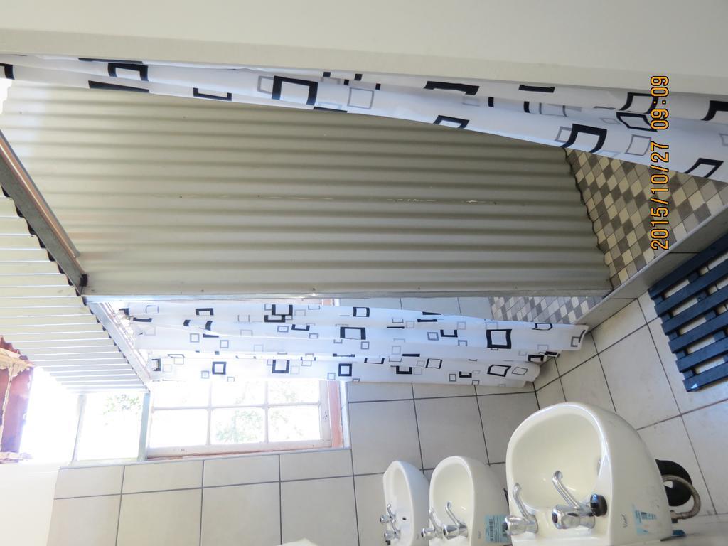 Riverlodge Backpackers * Cape Town