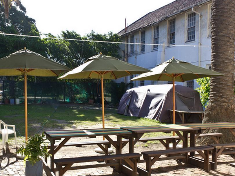 Riverlodge Backpackers * Cape Town
